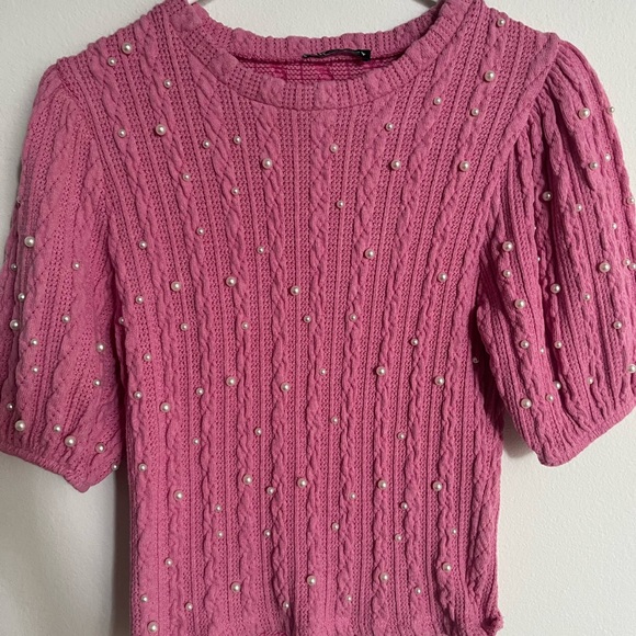 Zara Pink Pearl Sweater Top - Picture 2 of 2